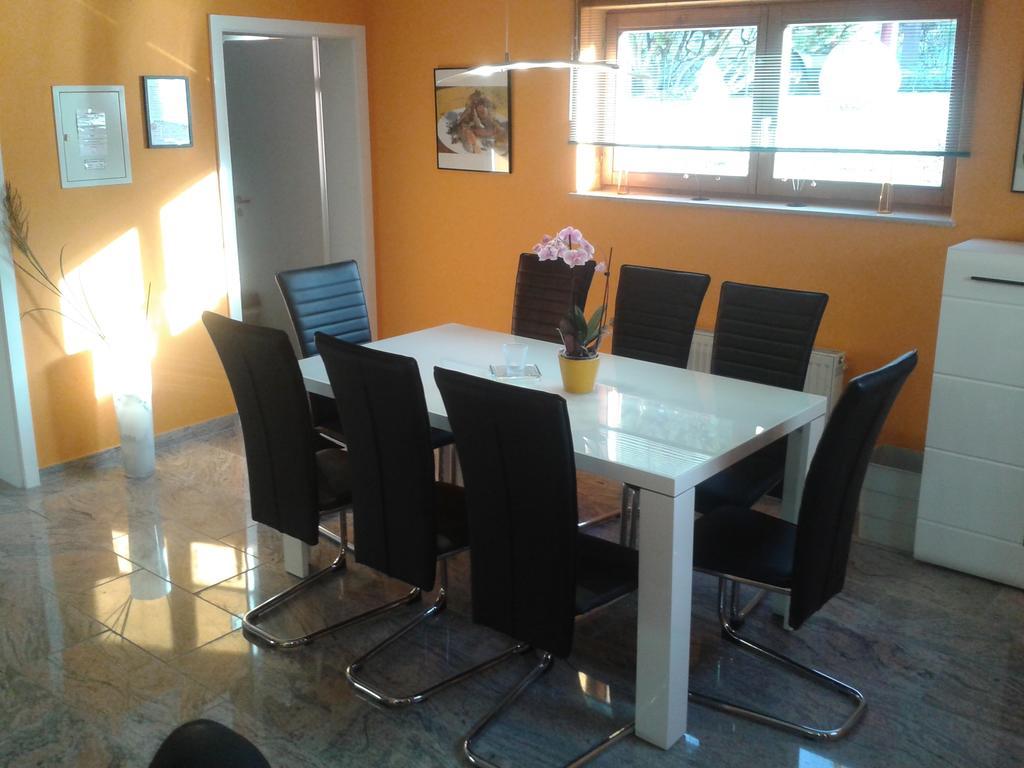 רוסט Ferienwohnung Weiss מראה חיצוני תמונה
