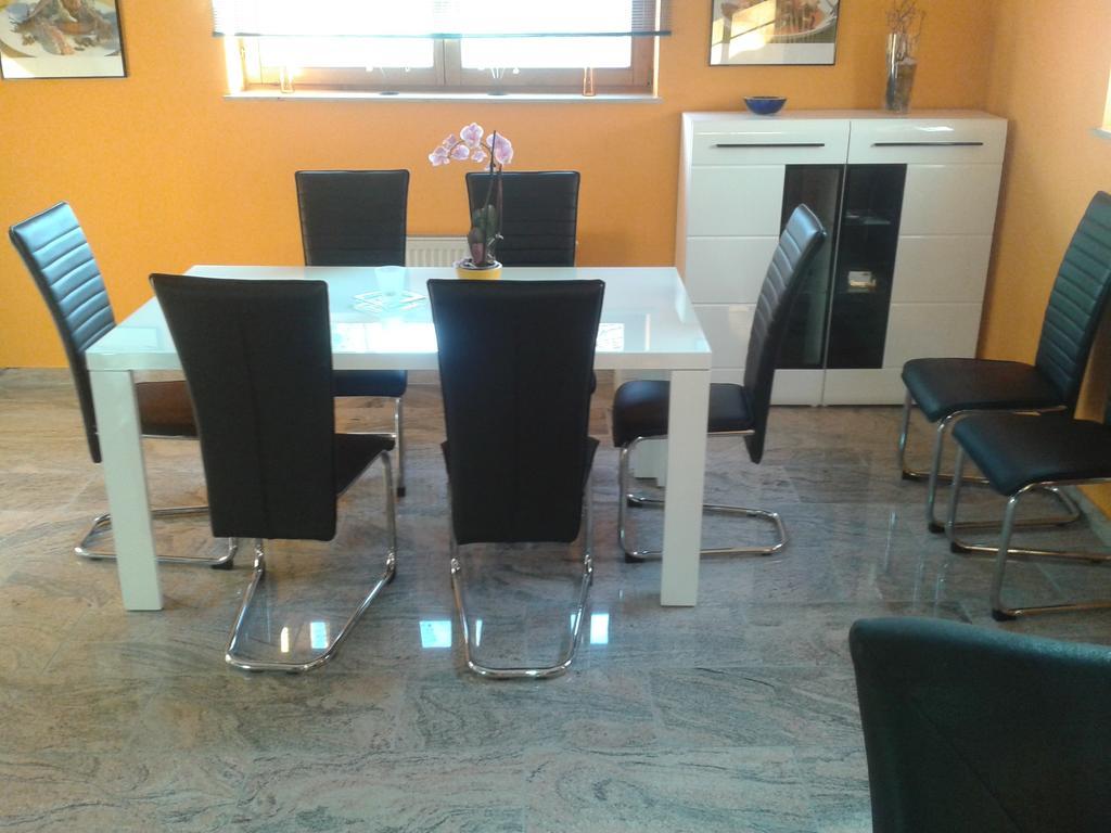 רוסט Ferienwohnung Weiss מראה חיצוני תמונה